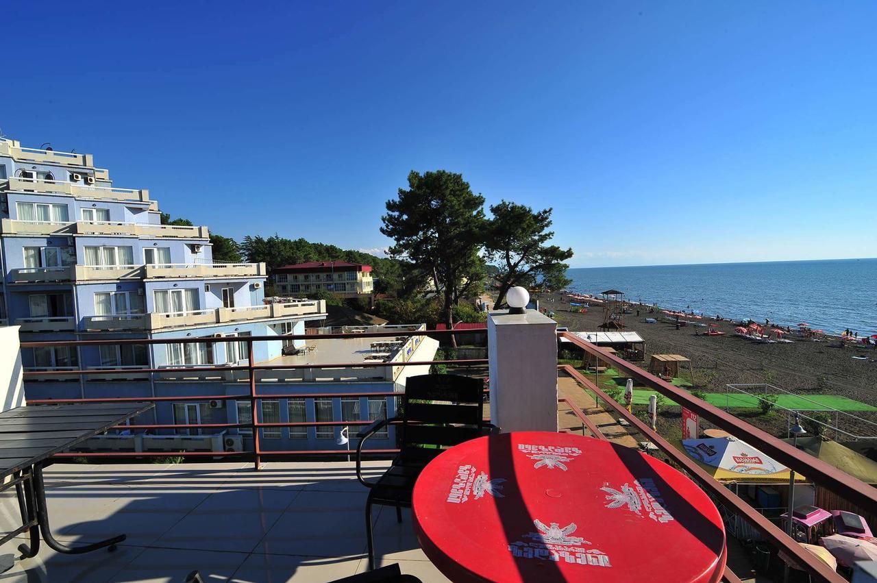 Magnetic Sand Hotel Ureki Exterior photo